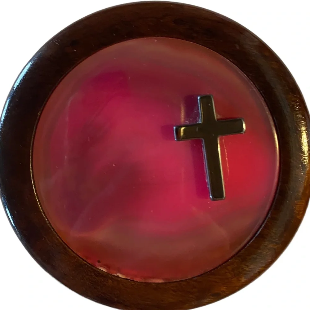 Beautiful Vintage Wooden Resin Ring Container with Onyx Cross